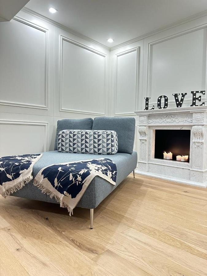 Dimora Donna Galante Apartment โปลีญาโนอามาเร ภายนอก รูปภาพ
